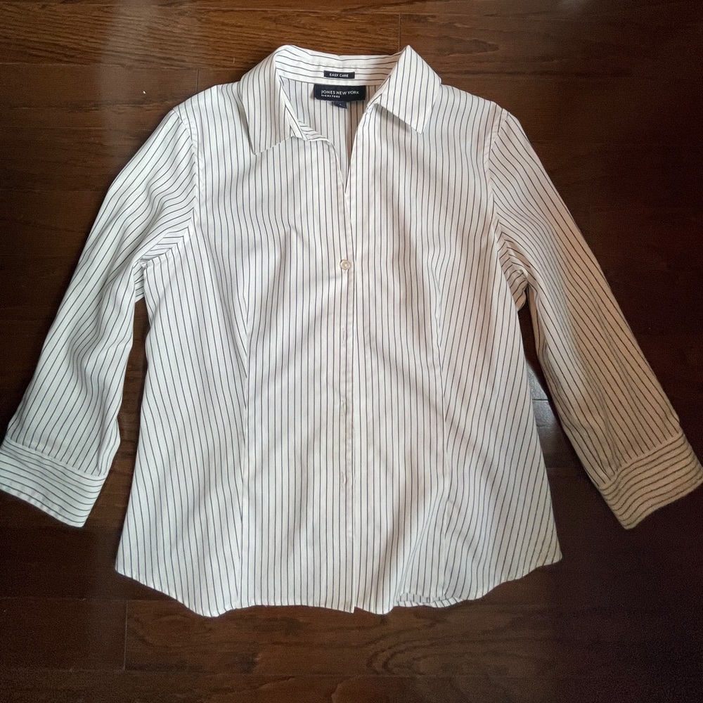 Jones New York women’s striped button down